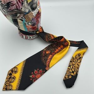 Vintage Gianni Versace Versus Colourful Baroque Print Silk Men's Neck Tie